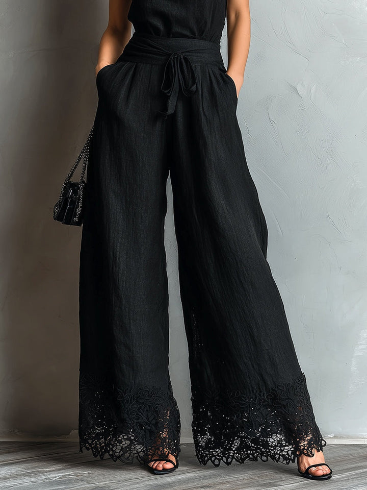 Ensemble Pantalon Noir Bordé de Dentelle